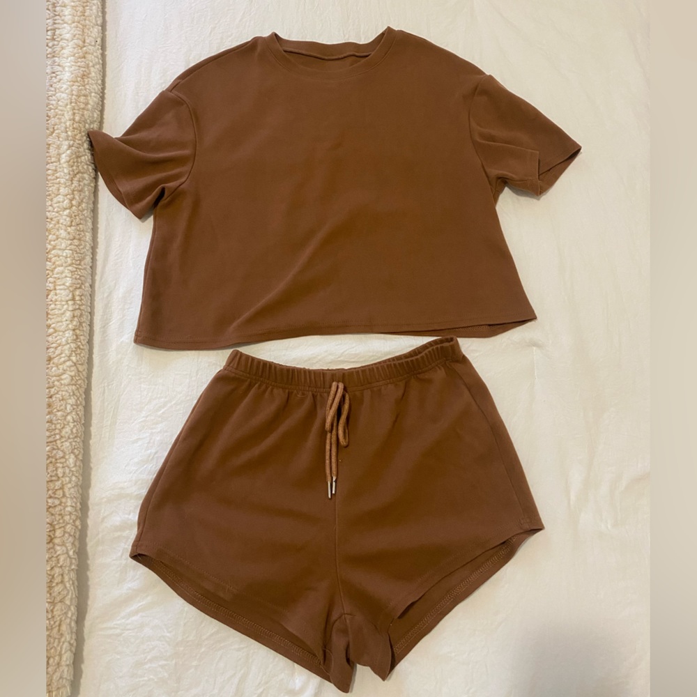 Cute brown lounge set